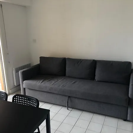 Appartement en bord de mer pour 4 personnes à Gassin 69